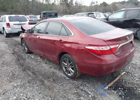 2016 Toyota Camry Se z USA, uszkodzony, nr VIN 4T1BF1FK0GU522275